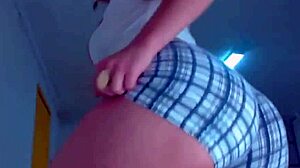 This hot girl casually dances and shakes on her webcam, showing off her moves in a fun, everyday way.