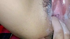 पिनाय टीन 18+ की क्रीमी ड्रिपिंग वेट चूत हार्ड चुदाई