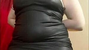 Cock worship training turns you bi in this intense sexting session!