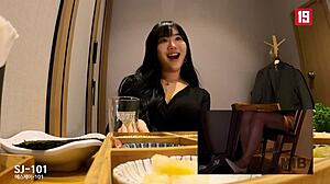 oh wow, this busty korean babe's first fucking session with a new sex toy is so intense!