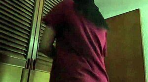 Kocası yüzünden üzgün ama grup yarraklarından mutlu olan karı