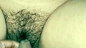 गीली चूत वाली देसी लड़की, तू होममेड रफ क्विकी से जोरदार चोद रहा मुझे