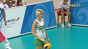 嘿，那些巴西女排辣妹超赞吧？