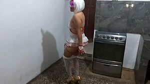 लिंगरी हाई हील्स मेक्सिकन मॉडल गीली चूत ब्राउन गांड मोटे लंड रेडी