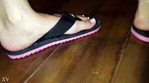 Hey, Luh just gave an amazing footjob that blew my mind