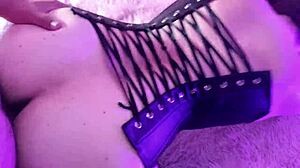 La conocí en el bar ahora es mi puta se deja follar sin condon a escondidas de su marido