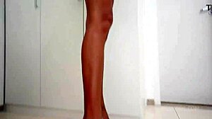 Whoa, slim exotic Brazilian Karina Rose takes her first triple penetration with monster cocks! 😲🍆