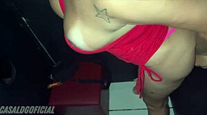 Fui Na Casa De Swing Chupei Muito No Glory Hole Dei Gostoso Pra Um Dotado Enquanto Corninho Filmava