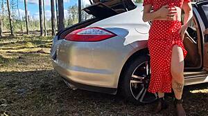 जंगल में बड़े चूचों वाली बेब झुककर चुदाई पकड़ी, डैडी मॉमी को बाहर क्विकी में चोद कम से लथपथ ऑर्गेज्म।