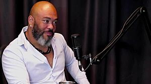 Ruiva Safada Shows Her Ass After Husband Suggests Swinger Lifestyle She Loves Big Thick Cocks And Avoids Watching Scenes With Bruna Ferrari In See-Through Outfit