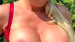 Oh wow, busty babe wrecks her cunt with giant toy for squirting orgasm outdoors!