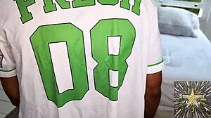 Twerk Video to J Cole Gomd with High Definition Dancing