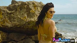 Posing XXX Movies: Sexy Display Fucking