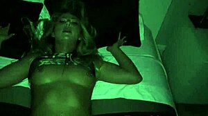 POV में ये मोटा लंड सवार होना है?