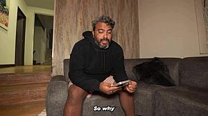 Stepbrother's muscular body shocks curvy latina stepsis in bedroom roleplay