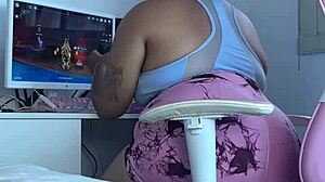 oh no that gaming session turned into an embarrassing online fail