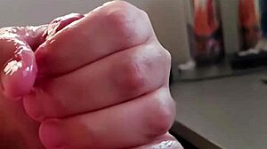 monster cock unloads thick cum blasts everywhere 💦🍆😩