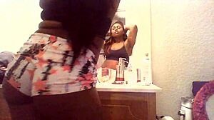 young 18+ thug shakes ass in bathroom!