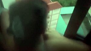 पतली एशियन 18+ बालकनी पर बीएफ टाइट चूत गांड पीट चिल्लाती