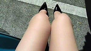 Ting Xuan shemale China kencing awam kemudian lancap luar