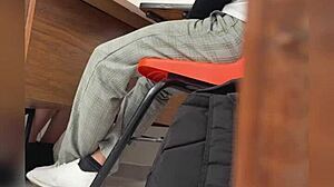 maestra mexicana madura graba sexo publico con alumno en salon