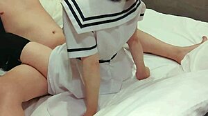 清楚系女子高生制服で騎乗位中出しハメ撮り handマンオーガズム漏れちゃう？