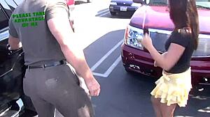 Porsha Blaze Pretty 18-Year-Old Sucks Fucks in Limo Backseat