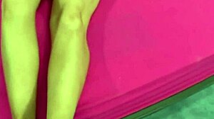 ever seen a big tits blonde model's sexy feet fetish masturbation show?