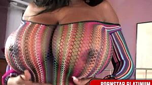 Ebony Maserati Xxx Christmas Dildo Close-Up Big Tits