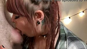 Tu roomie nerd pelirroja ruega verga gorda en garganta profunda y facefuck ya