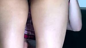 保姆紧逼超好吃😍女上位骑乘出轨老公🔥娇小18+啦啦队妹停不住！