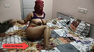 wanna lockdown fuck with my indian gf in hotel hindi audio?