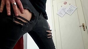 wanna see her grind that stool till she explodes hard?