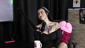 lexi mallet loves dp big cock plug ass feels hot menage?