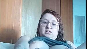 Leaked Teen Stretches Tight Ass on Video Call