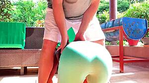 Stepdad Spots Yoga Teen's Juicy Pussy and Dives In