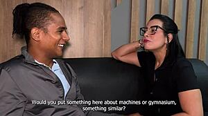 कायली एलिश लैटिना मिल्फ पहली बार बीबीसी सौतेले बेटे के साथ क्रीमपाई