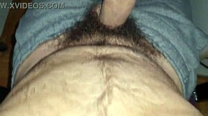 hairy cock striptease begs for your punheta explosion now