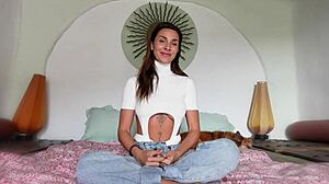 Roxy fox demos foreskin vs circumcised penis up close