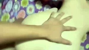 beautiful teen gf fucked at home 😍🔥