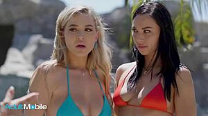 aidra fox vanessa sky blake blossom lick pussies turn by turn on sofa