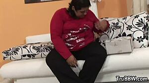 desperate plumper rewards pervert with fat tits sex 😈🍑