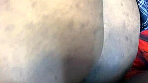 村姐夫勾引妹子手指抠逼喷水高潮爽翻