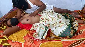 योरानीथा इंडियन गांव वाली बीवी फुटजॉब चूत चाट चूचे चुदाई होममेड