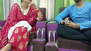 स्टेपसिस भाभी कार्ड गेम हारी अब टाइट चूत की कड़ी सजा पड़ रही!!