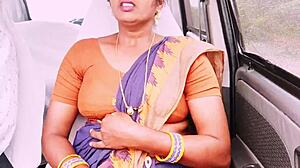 इंडियन नौकरानी कार राइड में डर्टी टॉक से लुभाती