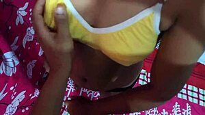 देसी पति ने हाउसवाइफ चूत चोदी घरेलू लीक MMS