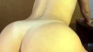 doesn't her perfect body look amazing riding sideways like that?