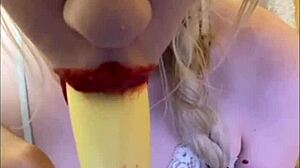 wanna see elza kom's sexy bimbo dance in lingerie sucking pretty lipstick cock?