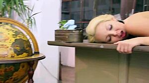 Lesbian Girlfriends Finger and Lick Pussies Wild After Steamy Dance Class!